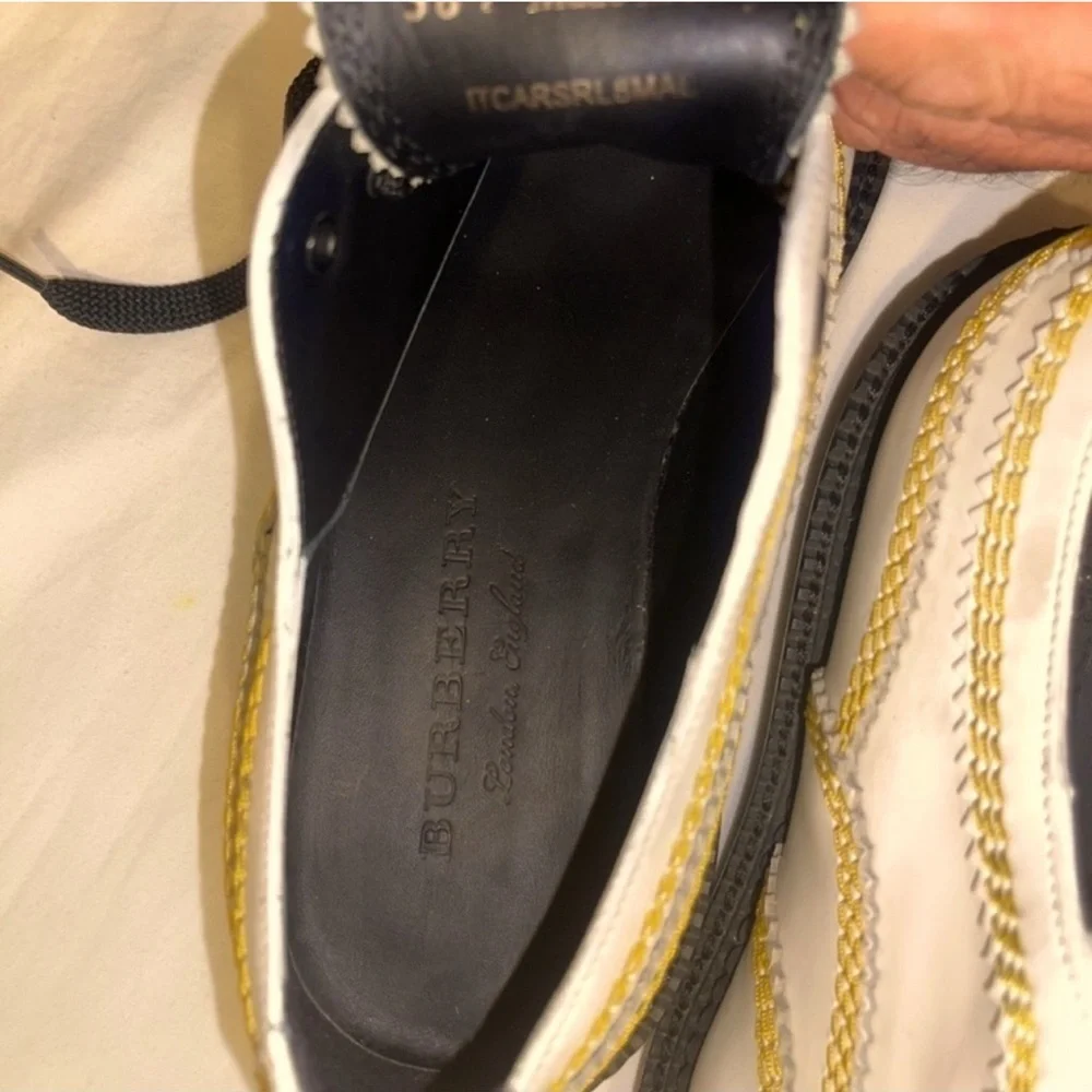 Burberry Cream and Black Shoes - Picture 9 of 9